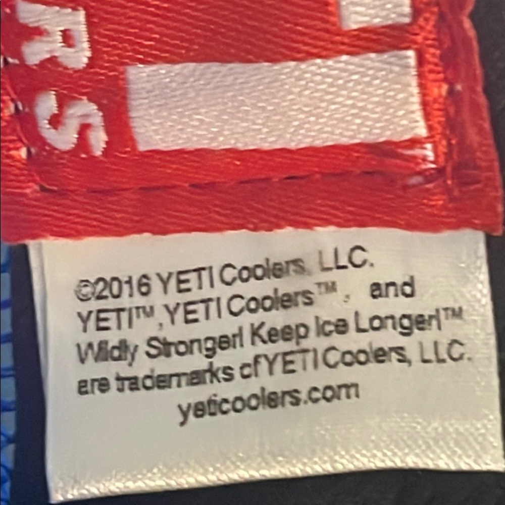 Yeti Patriotic Trucker Hat Yeti Coolers Casual Boat Fishing Red White Blue NWOT - Picture 7 of 7